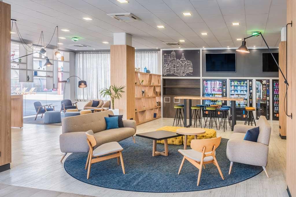 Apartamentos Tryp Madrid Airport Suites Eksteriør billede