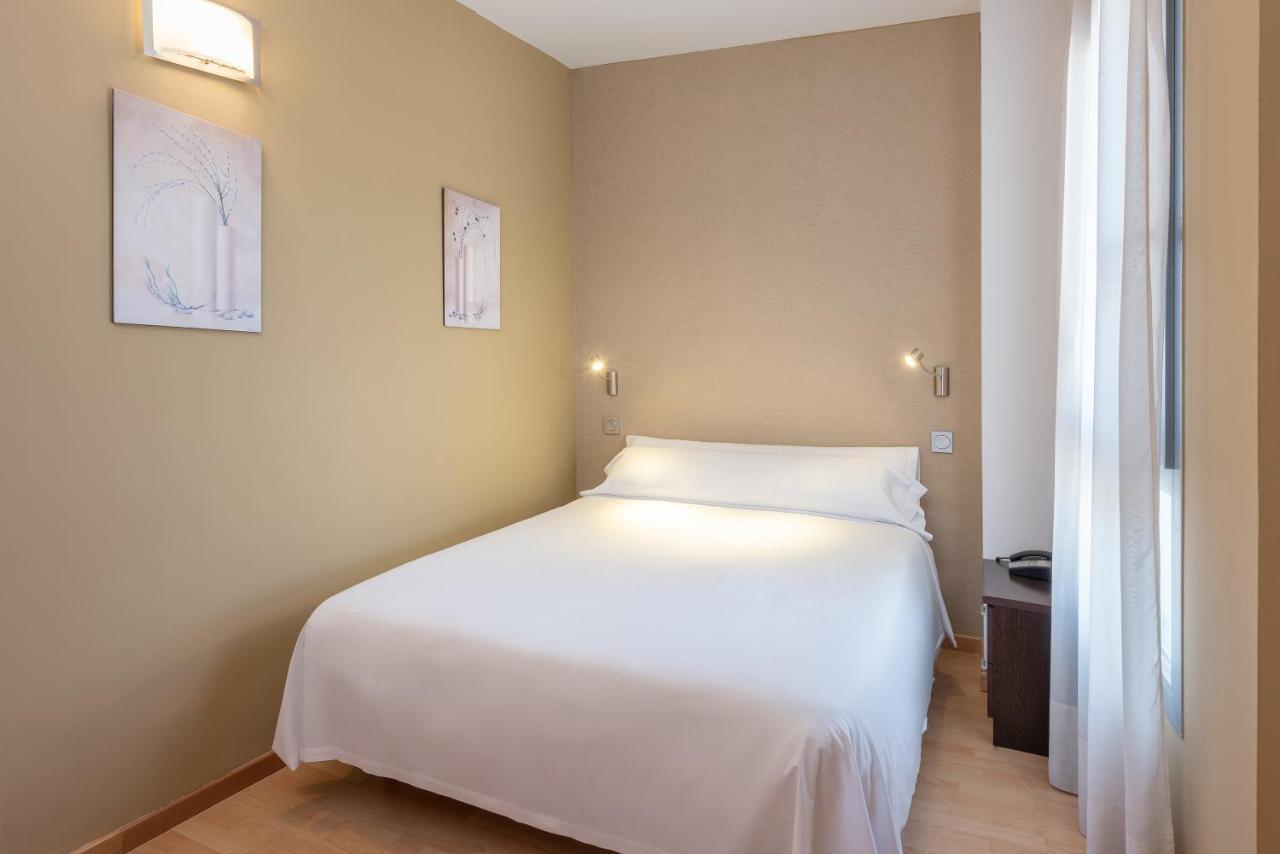 Apartamentos Tryp Madrid Airport Suites Eksteriør billede